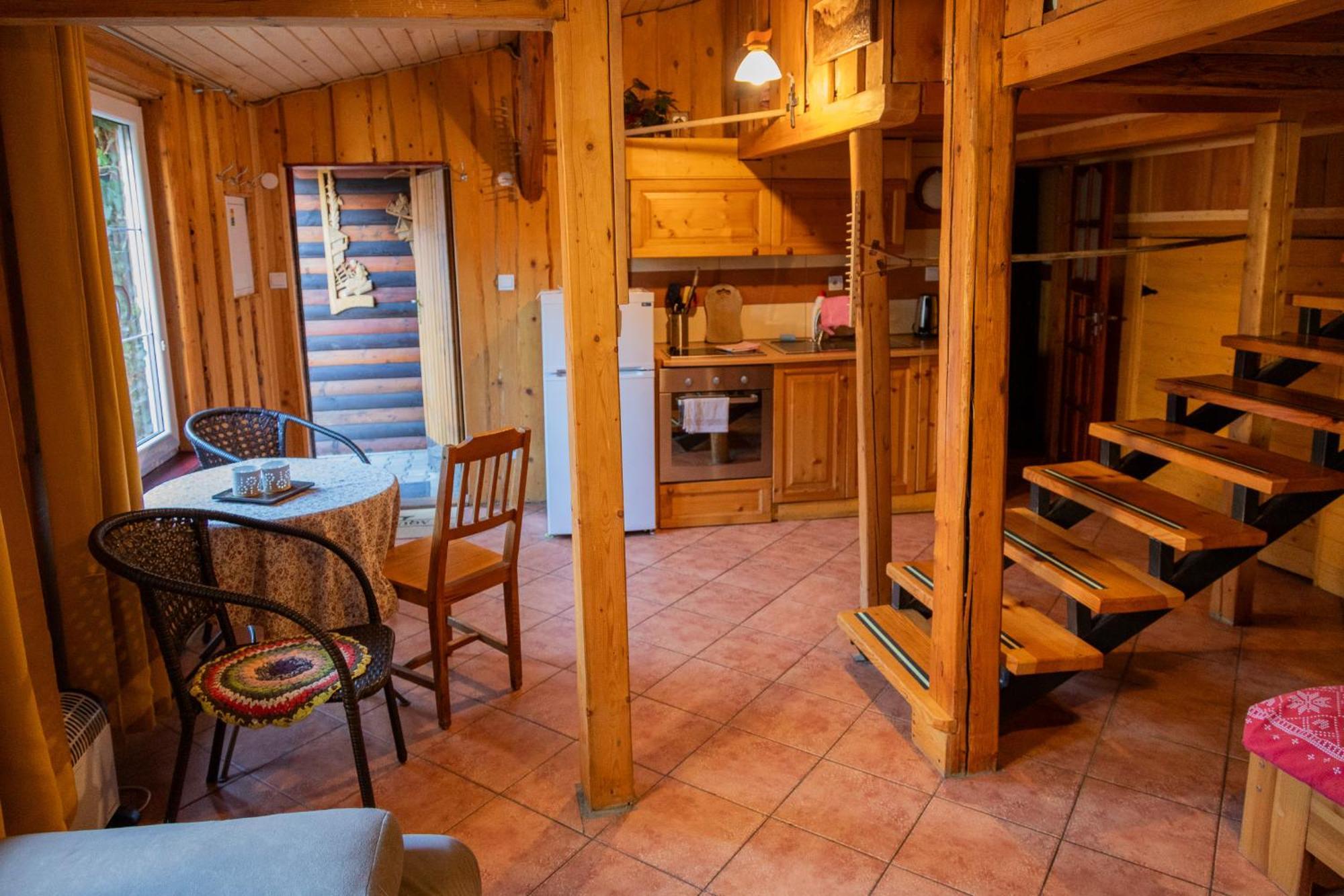 Dovolenkovy Dom Ela Pets Friendly Apartment Попрад Екстериор снимка